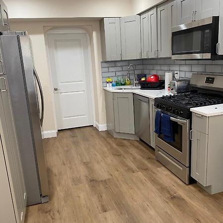 Private Room In South Philly Near Arenas! Filadelfia Exterior foto