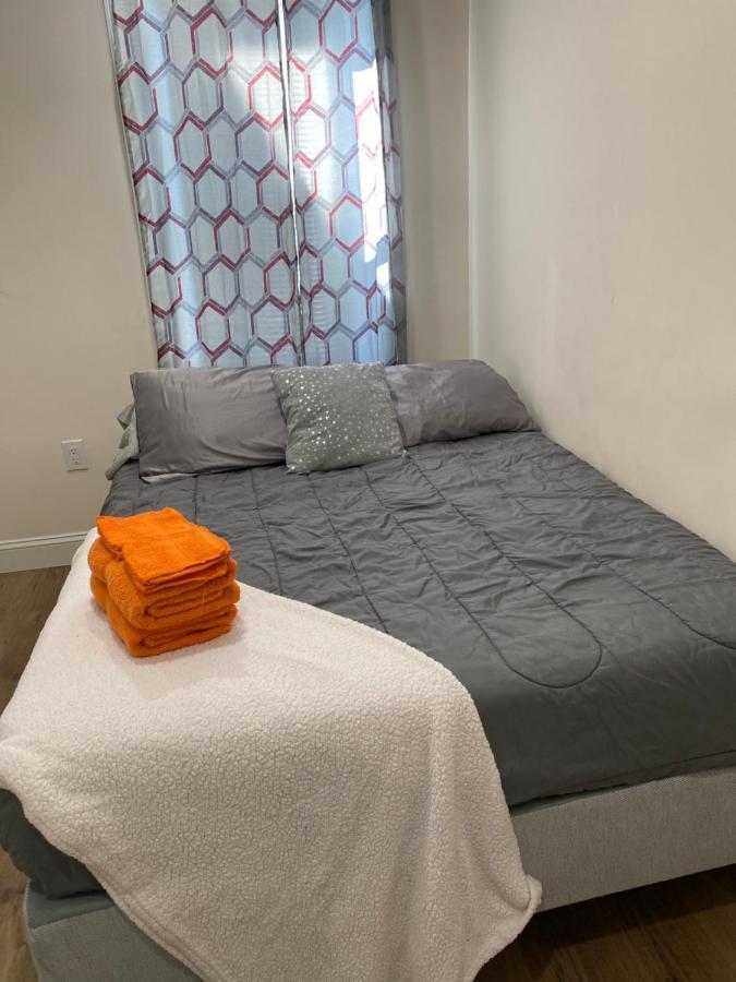 Private Room In South Philly Near Arenas! Filadelfia Exterior foto